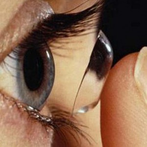 почему контактные линзы могут помутнеть