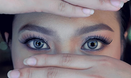 Какие линзы лучше: гидрогелевые или силикон-гидрогелевые? Как выбрать подходящие?