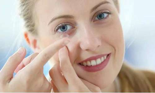 Где подобрать контактные линзы